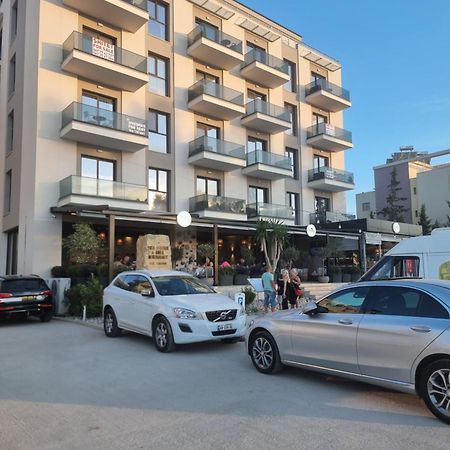 Remar Apartments فلورا المظهر الخارجي الصورة
