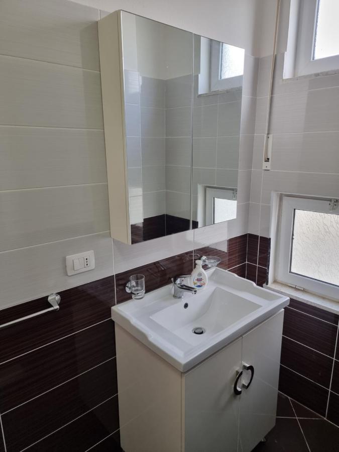 Remar Apartments فلورا المظهر الخارجي الصورة