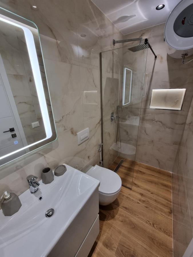 Remar Apartments فلورا المظهر الخارجي الصورة